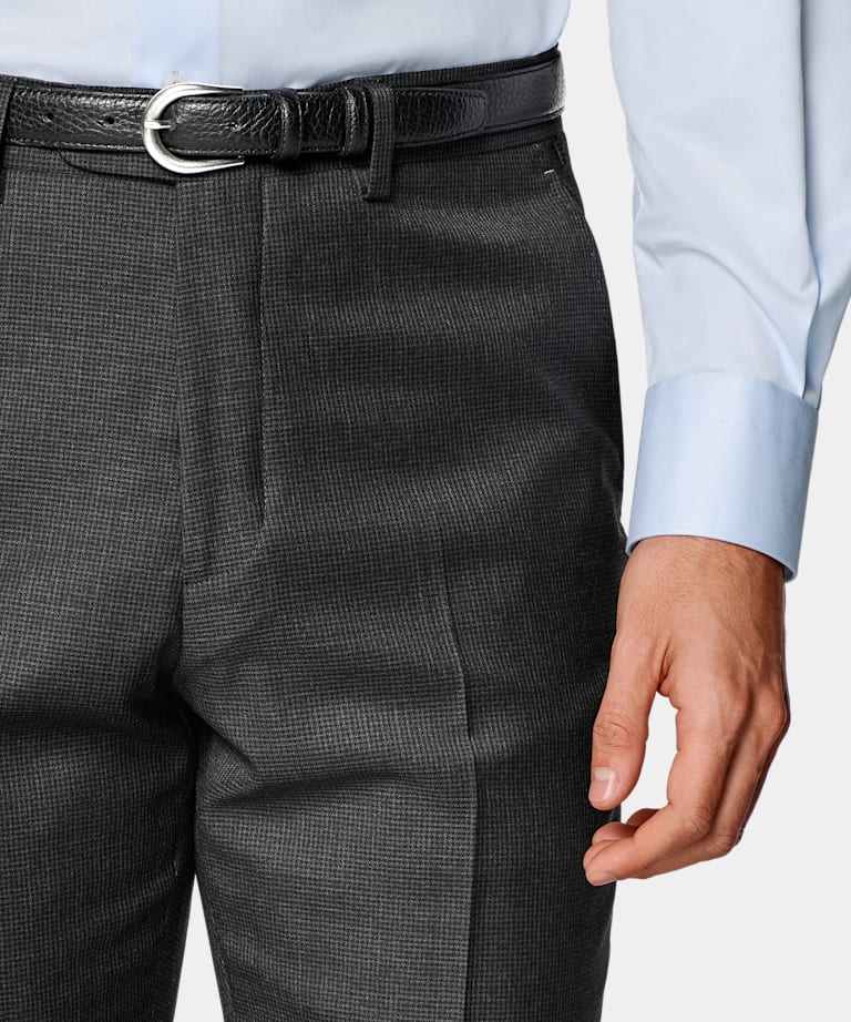 Traje Havana gris oscuro pata de gallo corte Tailored