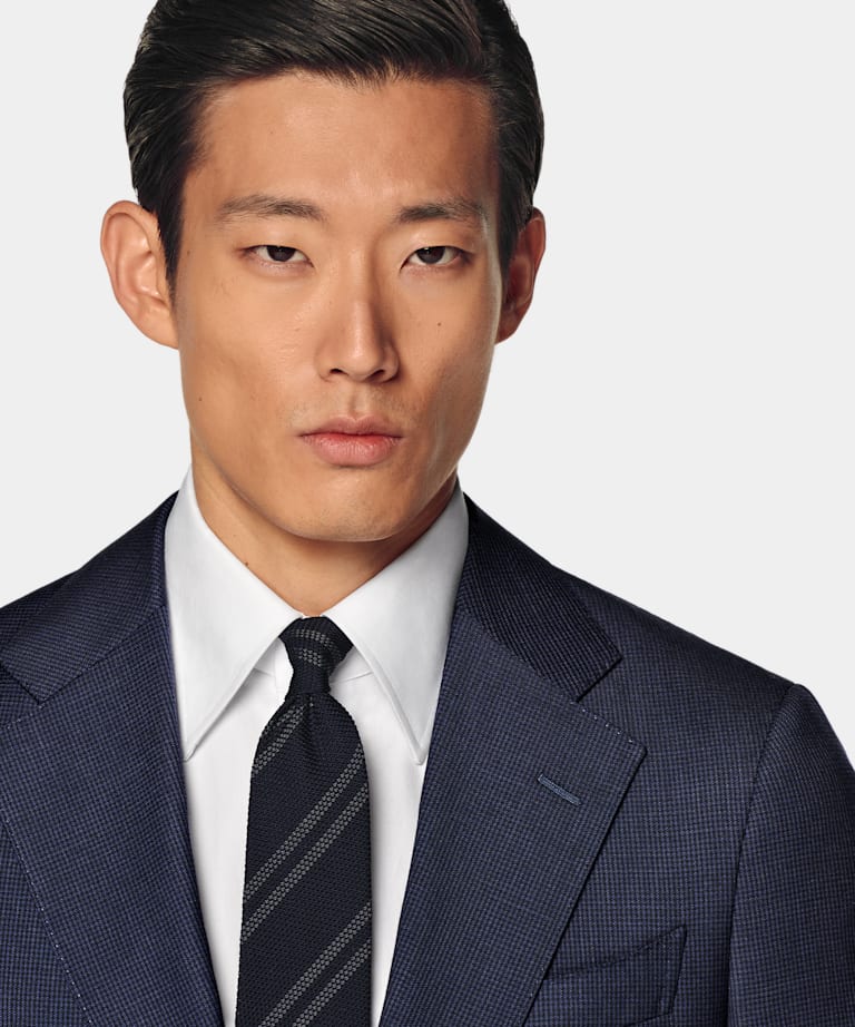 Navy Houndstooth Tailored Fit Havana Suit