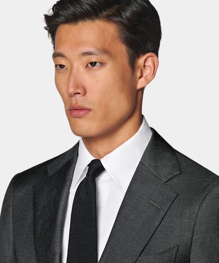 Dark Grey Houndstooth Tailored Fit Havana Suit