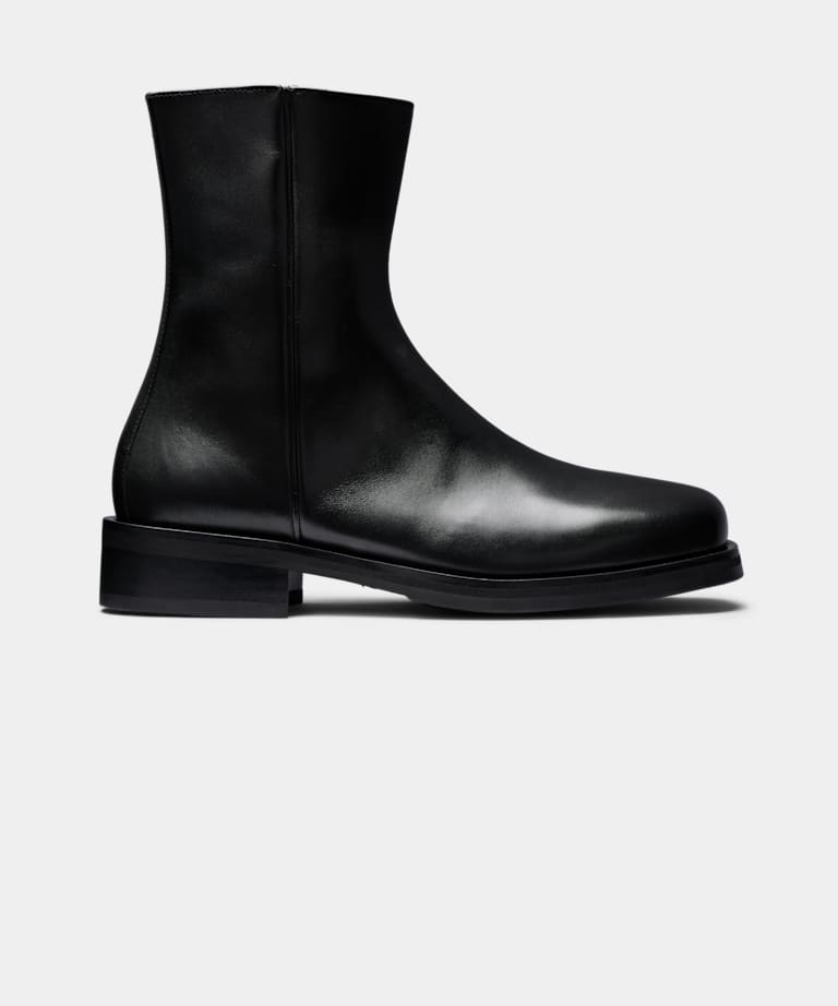 Black Boot