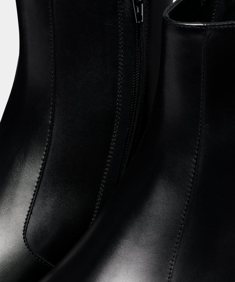 Black Boot