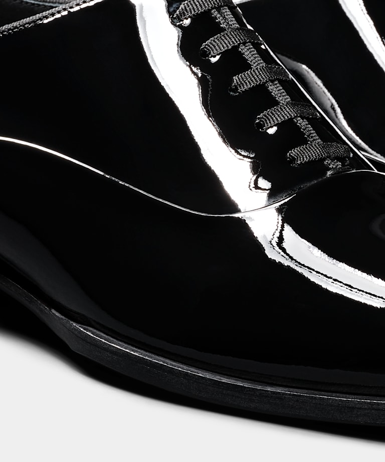 Black Tuxedo Oxford