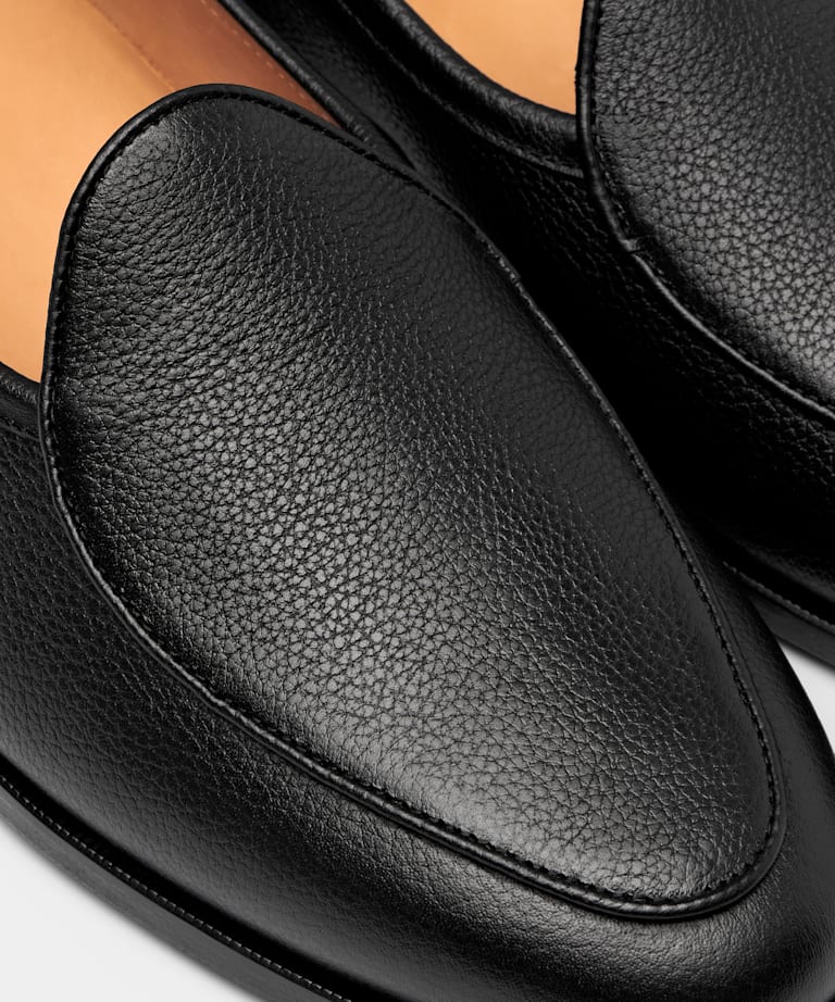 Mocasines negros