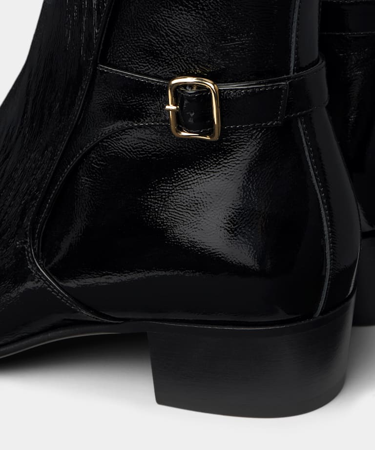 Black Boot
