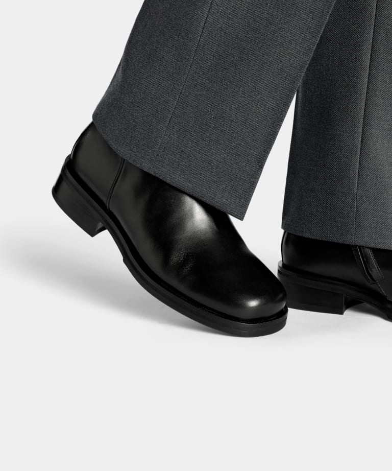 Black Boot