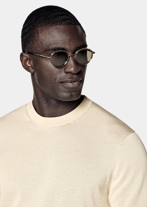 Cuello a la caja arena manga corta