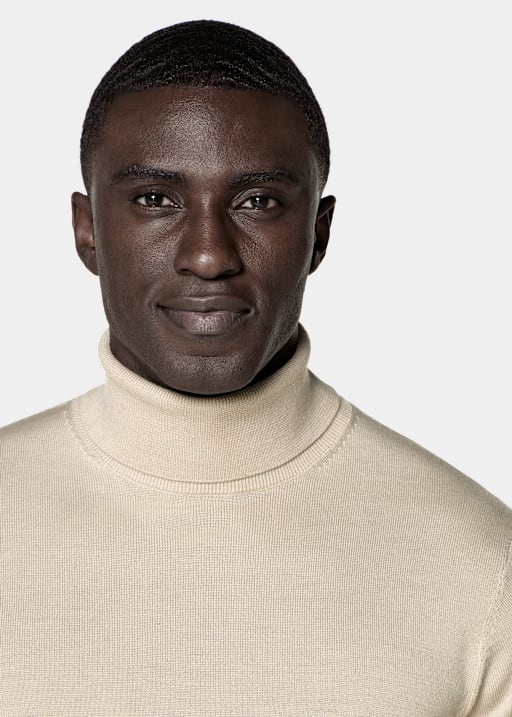 Cuello vuelto marr&oacute;n claro