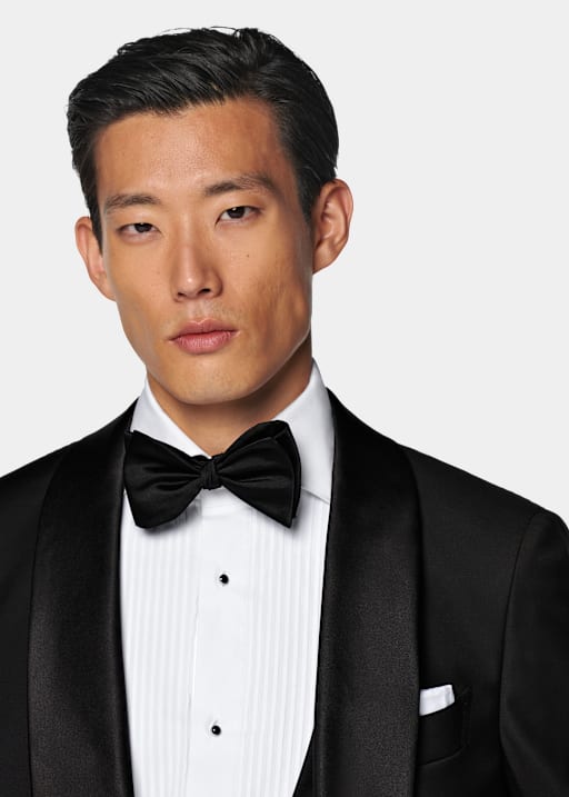 Black Three-Piece Tailored Fit Havana Tuxedo