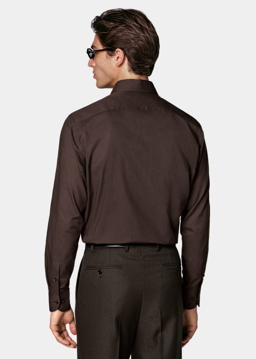 Chemise marron fonc&eacute; en coton