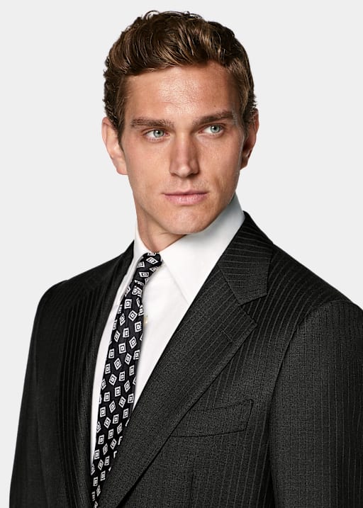 Traje Milano gris oscuro a rayas corte Tailored