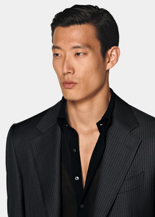 Traje Milano gris oscuro a rayas corte Tailored