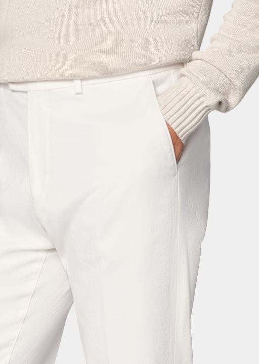 Off-White Slim Leg Straight Chinos
