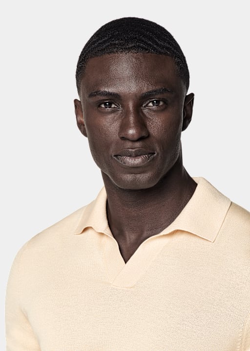 Polo sans boutons jaune pâle