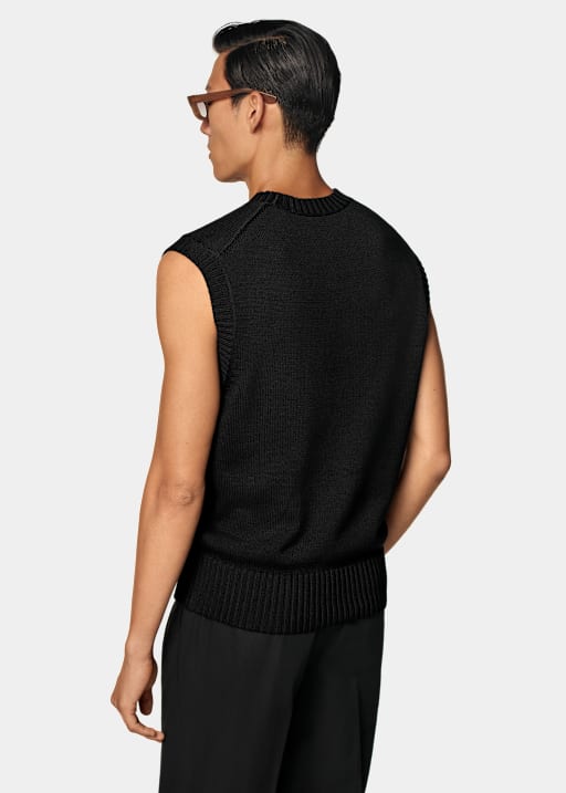 Black Sleeveless Crewneck