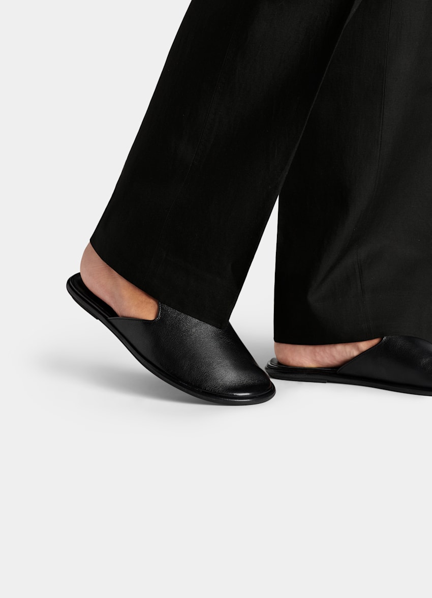 SUITSUPPLY Italian Calf Leather Black Slipper