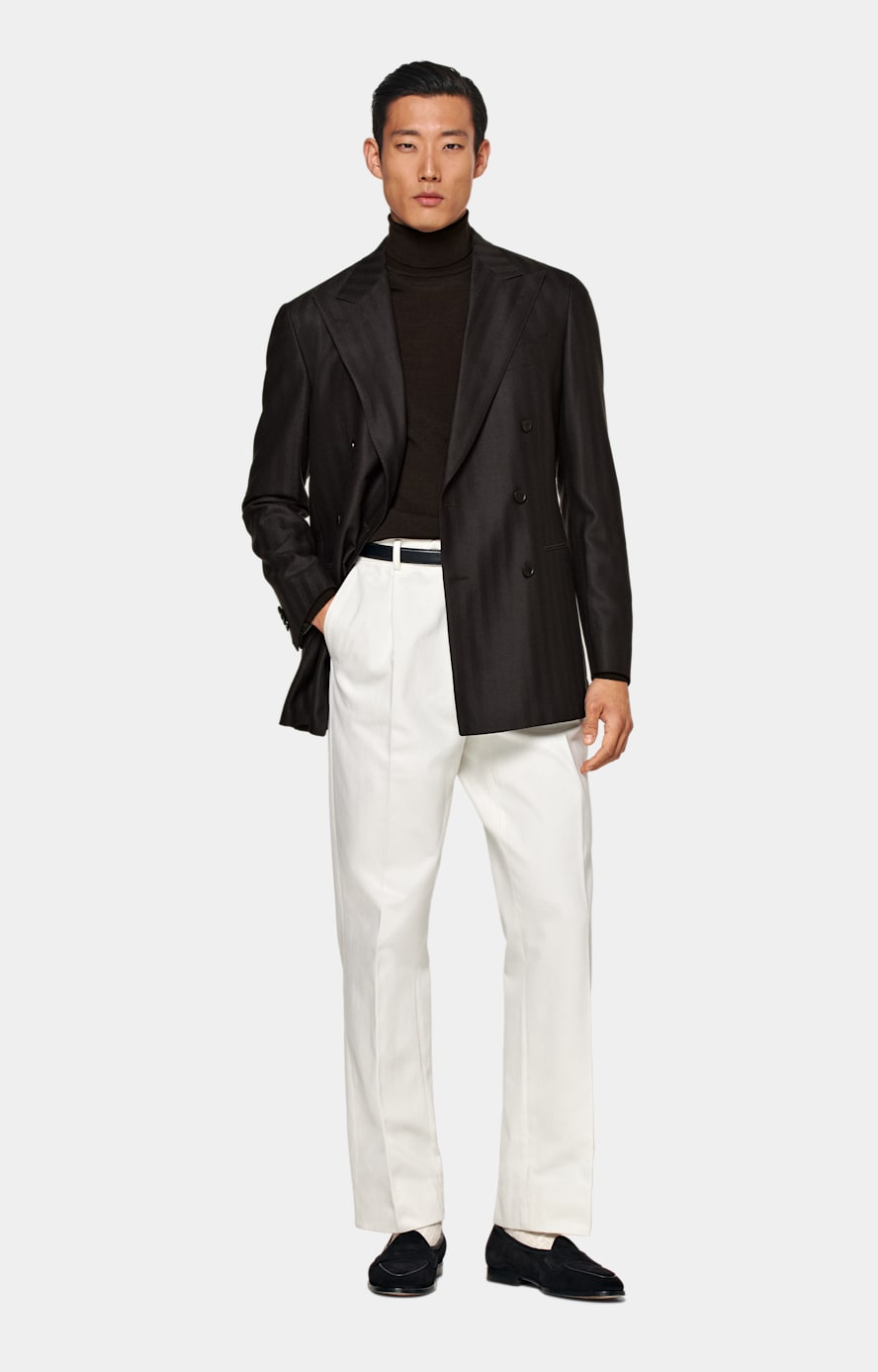 White turtleneck black suit outlet