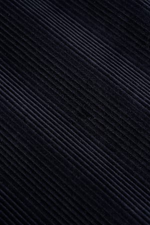 https://cdn.suitsupply.com/image/upload/c_fit,f_auto,h_450,q_auto:good,w_450/products/cm-sample/default/433000AV-U159_C1736_23