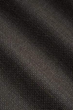 https://cdn.suitsupply.com/image/upload/c_fit,f_auto,h_450,q_auto:good,w_450/products/cm-sample/default/S10.712-274_23