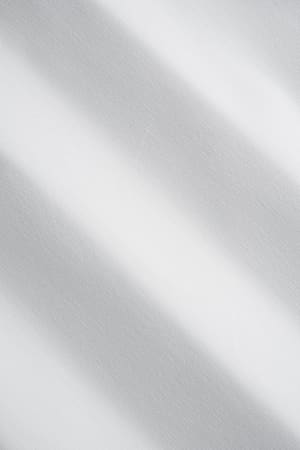 https://cdn.suitsupply.com/image/upload/c_fit,f_auto,h_450,q_auto:good,w_450/products/cm-sample/default/S14900.0.109_23