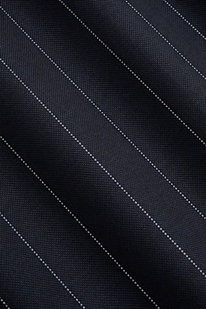 https://cdn.suitsupply.com/image/upload/c_fit,f_auto,h_450,q_auto:good,w_450/products/cm-sample/default/S4004.1-1_23