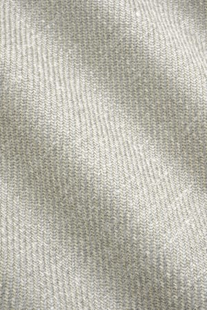 https://cdn.suitsupply.com/image/upload/c_fit,f_auto,h_450,q_auto:good,w_450/products/cm-sample/default/S42702-3_23