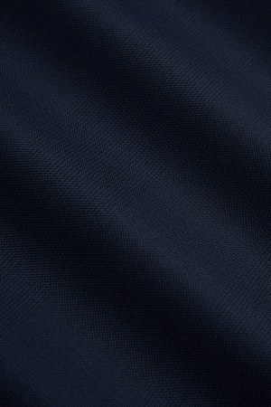 https://cdn.suitsupply.com/image/upload/c_fit,f_auto,h_450,q_auto:good,w_450/products/cm-sample/default/S486.367-4_23