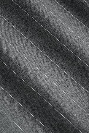 https://cdn.suitsupply.com/image/upload/c_fit,f_auto,h_450,q_auto:good,w_450/products/cm-sample/default/S486.895-17_23