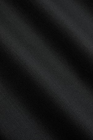 https://cdn.suitsupply.com/image/upload/c_fit,f_auto,h_450,q_auto:good,w_450/products/cm-sample/default/S5057-290_23