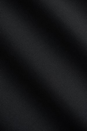 https://cdn.suitsupply.com/image/upload/c_fit,f_auto,h_450,q_auto:good,w_450/products/cm-sample/default/S5818.601-5730_23