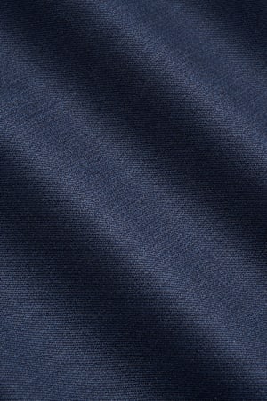 https://cdn.suitsupply.com/image/upload/c_fit,f_auto,h_450,q_auto:good,w_450/products/cm-sample/default/S587.801-600_23