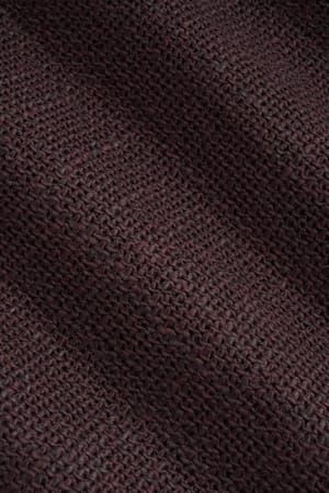 https://cdn.suitsupply.com/image/upload/c_fit,f_auto,h_450,q_auto:good,w_450/products/cm-sample/default/S625001-9319_23