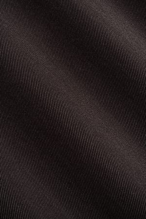 https://cdn.suitsupply.com/image/upload/c_fit,f_auto,h_450,q_auto:good,w_450/products/cm-sample/default/S71070-1EAN_23