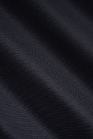 https://cdn.suitsupply.com/image/upload/c_fit,f_auto,h_450,q_auto:good,w_450/products/cm-sample/default/S74006.10-11_23