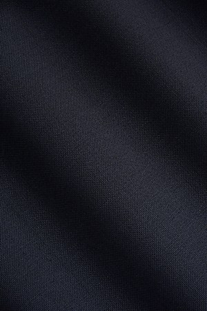 https://cdn.suitsupply.com/image/upload/c_fit,f_auto,h_450,q_auto:good,w_450/products/cm-sample/default/S830.601-3909_23