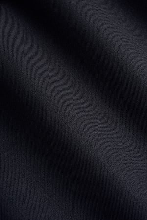 https://cdn.suitsupply.com/image/upload/c_fit,f_auto,h_450,q_auto:good,w_450/products/cm-sample/default/S880.601-5731_23