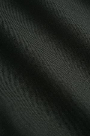 https://cdn.suitsupply.com/image/upload/c_fit,f_auto,h_450,q_auto:good,w_450/products/cm-sample/default/S886.601-5121_23
