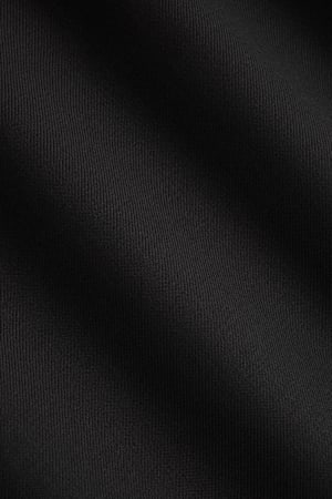 https://cdn.suitsupply.com/image/upload/c_fit,f_auto,h_450,q_auto:good,w_450/products/cm-sample/default/S886.601-5730_23