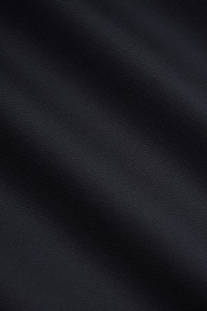 https://cdn.suitsupply.com/image/upload/c_fit,f_auto,h_450,q_auto:good,w_450/products/cm-sample/default/S886.601-5731_23