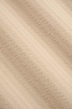 https://cdn.suitsupply.com/image/upload/c_fit,f_auto,h_450,q_auto:good,w_450/products/cm-sample/default/S9274T.20-SAND_23