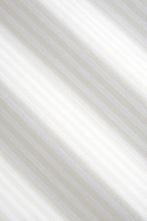 https://cdn.suitsupply.com/image/upload/c_fit,f_auto,h_450,q_auto:good,w_450/products/cm-sample/default/SF3192152.21_23