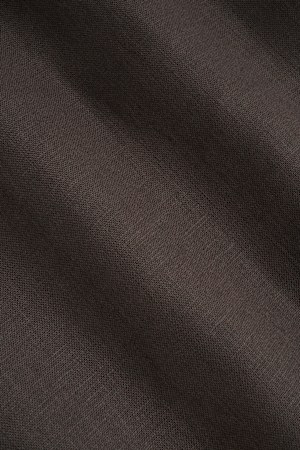 https://cdn.suitsupply.com/image/upload/c_fit,f_auto,h_450,q_auto:good,w_450/products/cm-sample/default/SF339637.264084_23