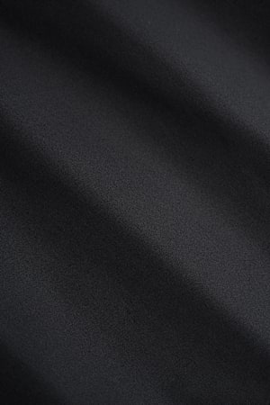 https://cdn.suitsupply.com/image/upload/c_fit,f_auto,h_450,q_auto:good,w_450/products/cm-sample/default/SF344018.4049_23