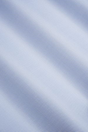 https://cdn.suitsupply.com/image/upload/c_fit,f_auto,h_450,q_auto:good,w_450/products/cm-sample/default/SF354094.143_23