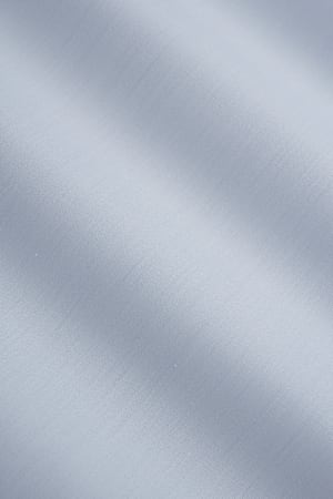 https://cdn.suitsupply.com/image/upload/c_fit,f_auto,h_450,q_auto:good,w_450/products/cm-sample/default/SF397390.12_23