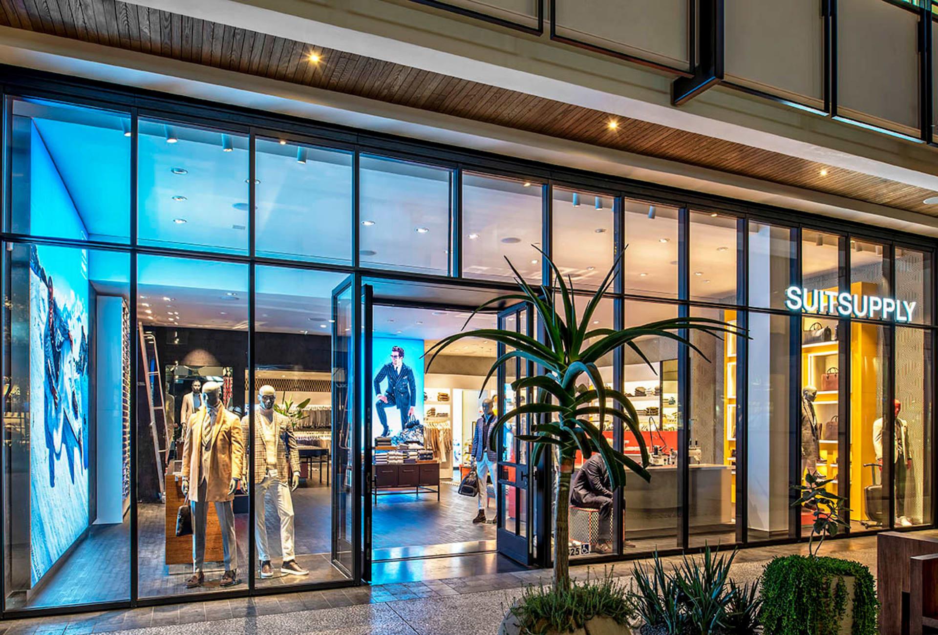 Suitsupply LA Century City