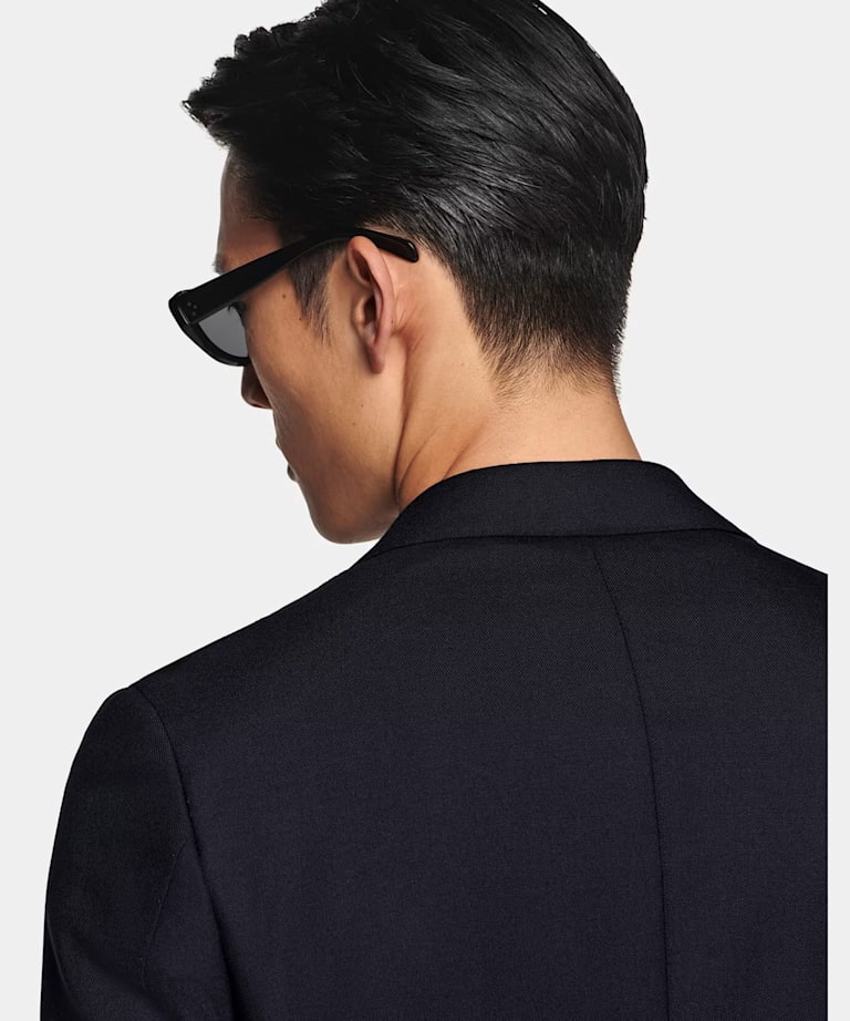Jacket alterations – detail view