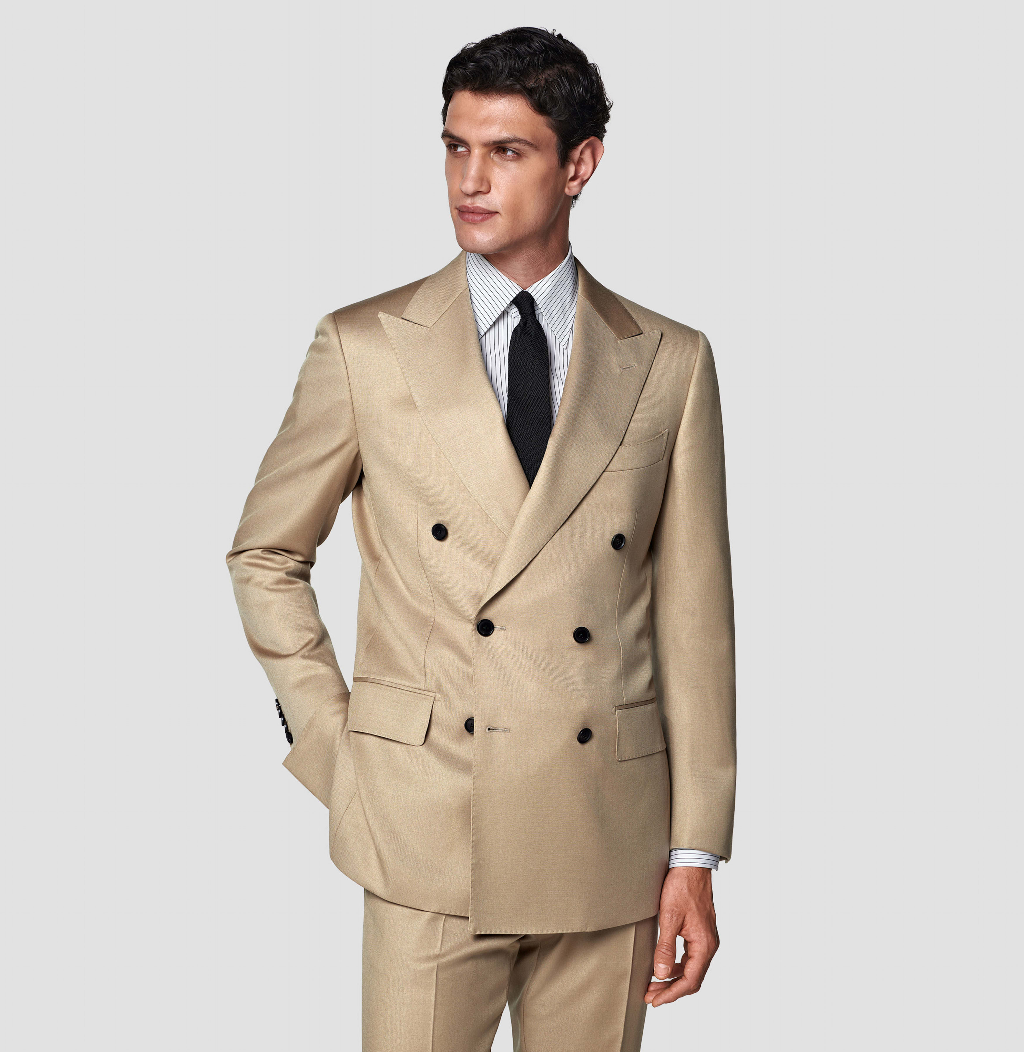 Discover Latest Suits