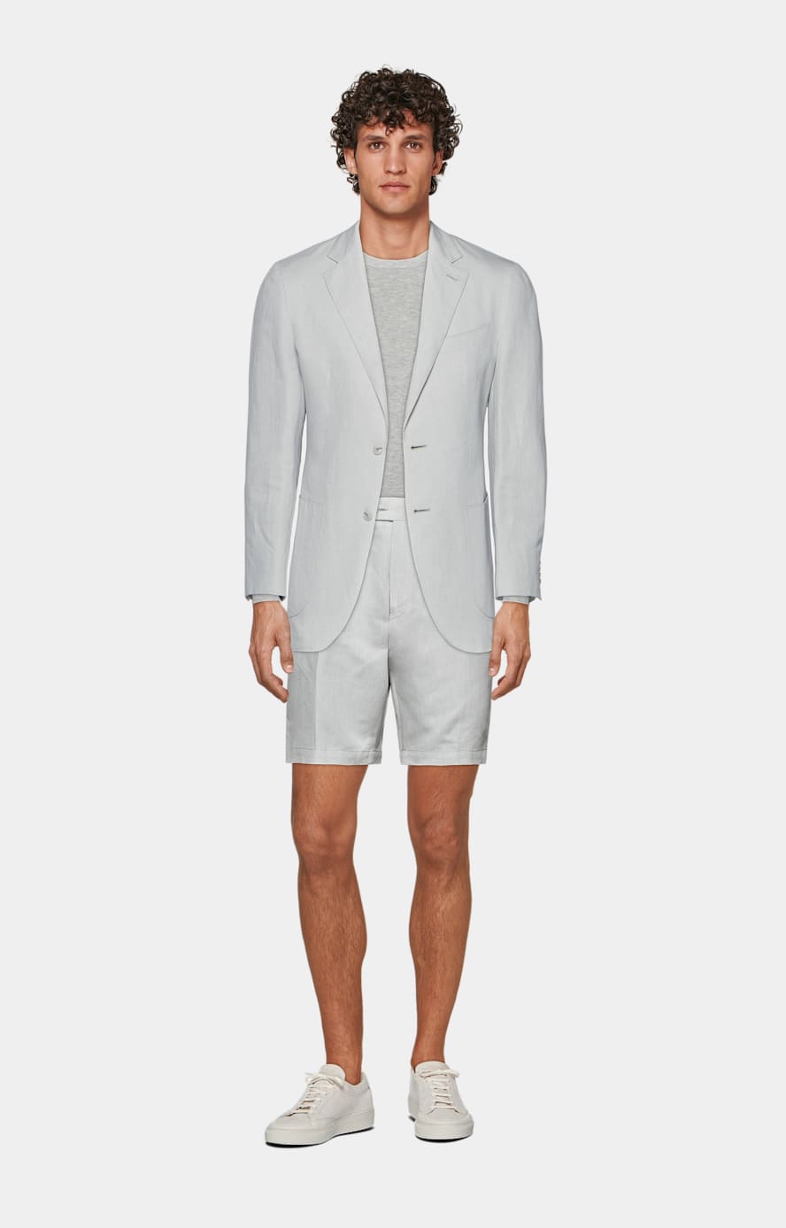 Firenze ljusgrå plisserade shorts