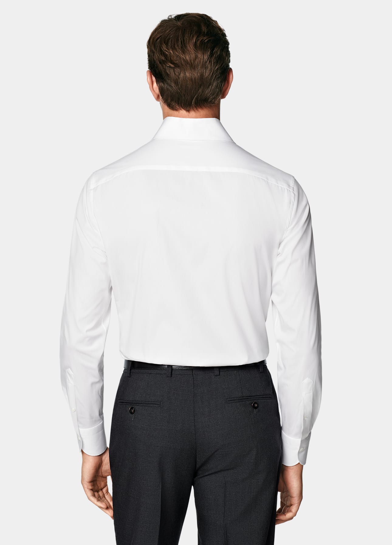Tailored Fit Widespread Collar Shirt