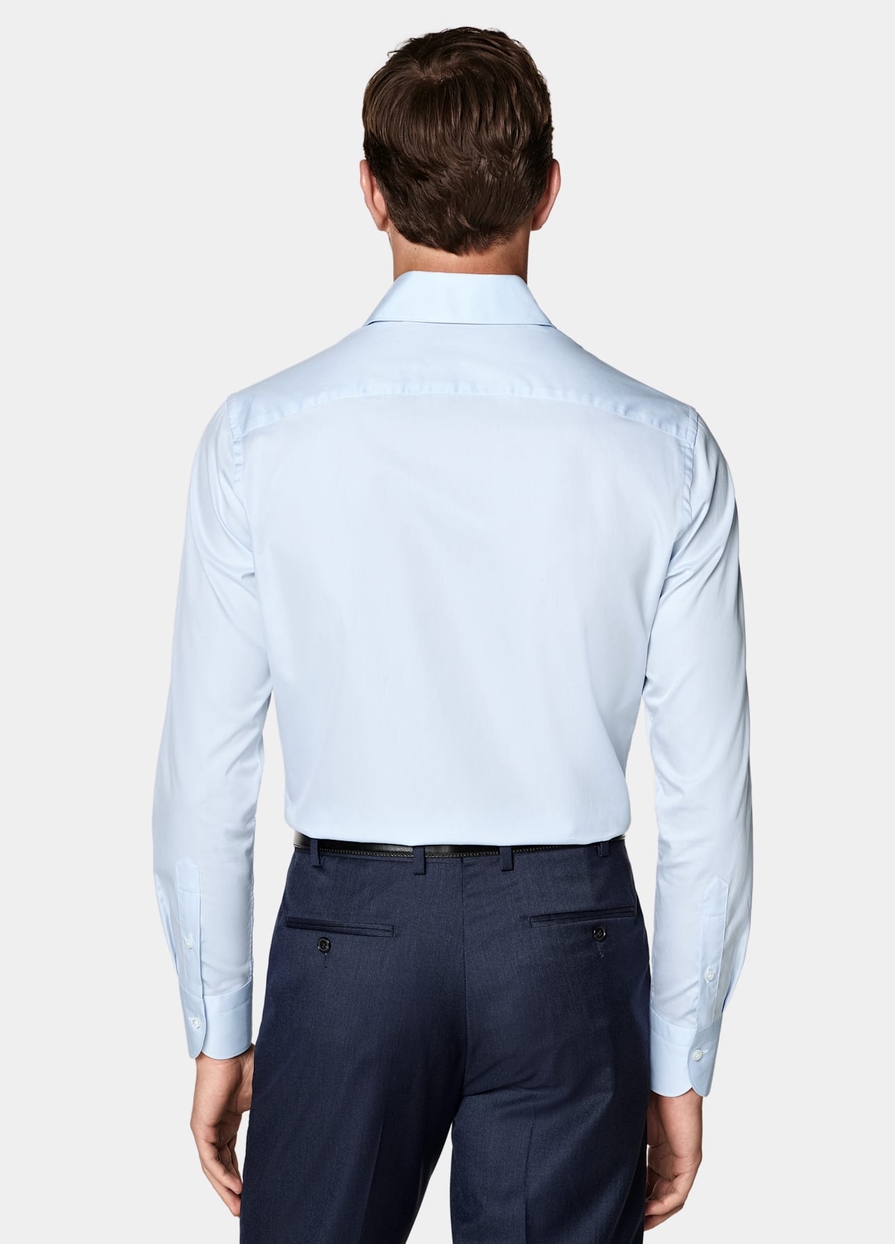 Tailored Fit Widespread Collar Shirt